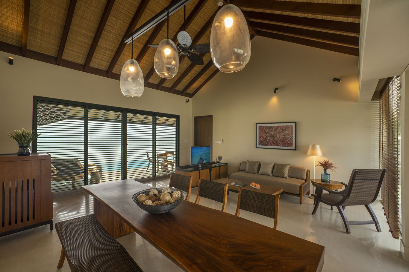 Private Dining at The Residence Maldives at Dhigurah thumbnail 6